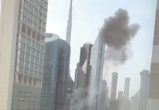 (Видео) Експлозии во Дубаи, црн чад покрива дел од градот