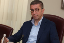 Нема простор за загриженост, залихи на гориво има, кажа Мицкоски по средбата со претставници на нафтената индустрија