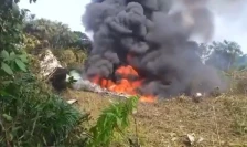 (Видео) Авион со војници се урна во Колумбија: најмалку 66 мртви