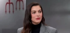 (Видео) Никогаш не изгледала подобро: Сè изгледа совршено на оваа жена