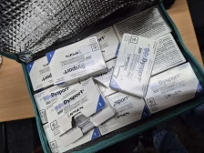 Доктори на скопските клиники, сопственици на дерматолошки ординации, уапсени 14 лица во акцијата на МВР: набавувале фалсификувани медицински лекови и помагала за да ги употребат на трети лица