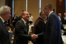 Мицкоски приреди ручек по повод Велигден: Се испрати силна порака за единство, солидарност и заедничка грижа за доброто на сите