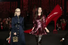 (Видео) Познатите актерки повторно приредија спектакл