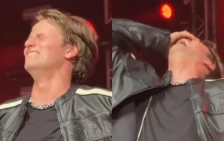 (Видео) Јаков Јозиновиќ емотивен на концертот во Скопје , не можеше да ги запре солзите