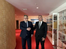 Македонија и БиХ ја продлабочуваат соработката: билатерална средба помеѓу Минчев и Буноза