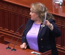 (Видео) СДСМ бара одговори од Тошковски за акцијата во која беше уапсен директорот на Инспекторатот за земјоделие