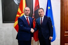 Гаши од Тирана: Реални можности дома се клучот за спречување на миграцијата