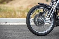 Двајца мотоциклисти тешко повредени во две одделни сообраќајни несреќи во Скопје