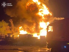 (Фото) Најмалку 13 мртви, меѓу кои и едно дете, во руските напади врз Украина