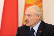 Лукашенко со остра порака до соседите: Белорусија ќе одговори на секој чин на агресија со сите расположиви средства
