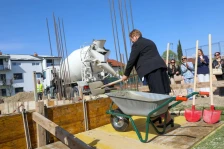 Јаневска: Се проширува ОУ „Страшо Пинџур“ во Ѓорче Петров, следната година се воведува едносменска настава