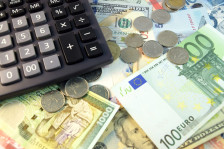 Охриѓанец земал пари за продажба на станови а имал лажно одобрение за градба