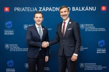Муцунски на состанок на Групата „Пријатели на Западен Балкан“: нагласена потребата од храбри и стратешки одлуки во насока на проширувањето на ЕУ