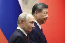 Путин во Пекинг: Русија и Кина треба да се спротивстават на едностраното насилство