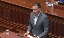 СДСМ поднесе предлог за бесплатно паркирање за семејства на деца со аутизам