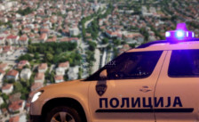 Малолетник претепан во кругот на училиште во Чаир