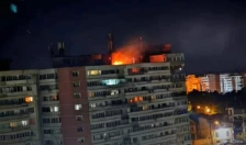(Видео) Руски дрон погоди станбена зграда во Романија