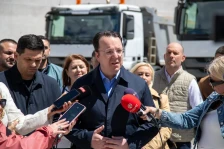 Николоски: Самопрогласени „синдикални лидери“ шират лаги за изградбата на автопатот Охрид - Кичево, ќе го завршиме на време