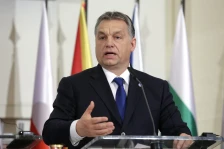 „Ројтерс“: Крај на „фабриката за лаги“ на Орбан