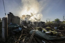 Четворица убиени, 15 повредени во руските напади врз Харков