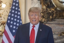 Трамп: Денес ќе го нападнеме Иран многу силно