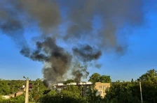 (Видео) Две лица загинаа во нови напади во Русија и една жена во Украина