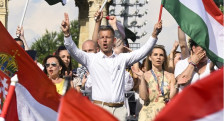 Киев ги прифати барањата на Унгарија за малцинските права во Закарпатје