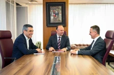 „Вреди“: Двегодишниот извештај на Собранието ја потврдува посветеноста на промените и развојот
