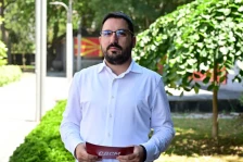 (Видео) „Дали под превезот на спортски објект во Аеродром се спрема зграда со апартмани“, прашуваат од СДСМ Аеродром