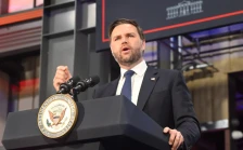 Џеј Ди Венс за претседателската трка во 2028 година: Не се сомневам дека Трамп ќе ја поддржи мојата одлука