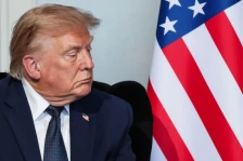 Трамп: Приказната дека САД му плаќаат на Иран 300 милиони долари е лажна вест