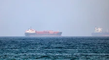 Хутите нападнаа седиште на нафтен гигант, брод потона во Ормутскиот теснец