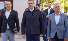 Мицкоски и Јовановски на средби со граѓани на Кичево - Press24