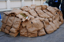 Спречен меѓународен канал на нелегална трговија со опојна дрога - запленети 130 кг марихуана - Press24