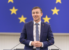 Ковачев бара јавно да се објават лицата со бугарско државјанство: Во Македонија има над 180.000 граѓани со бугарски пасоши и уште 20 илјади се во процес на обработка