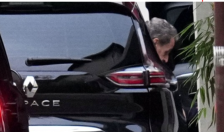 Никола Саркози ослободен од затвор под судски надзор