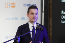 Во Музејот на град Скопје одбележан Денот на ОН: Муцунски ја потврди цврстата верба во мултилатерализмот - Press24