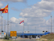 Печалбарите се враќат дома за празниците – за два дена над 30 000 влегле само на Табановце