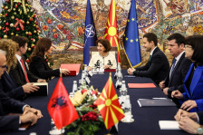 Сиљановска-Давкова: Билатерализацијата е опасен преседан кој го кочи европскиот пат