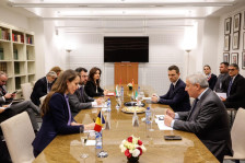 Муцунски се сретна со Италијанците: На маса Коридор 8