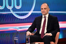 Филипче: Мигранти за пари е предавството и продажбата на националните интереси