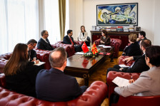 Сиљановска-Давкова на средба со Абдула Ерен: ТИКА ужива заслужена почит не само од државните и јавни институции, туку и од македонските граѓани