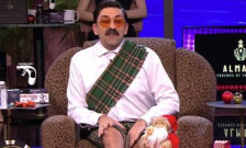 Шок во студиото: Водителот Огњен Амиџиќ се појави во здолништа