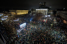 Литванија на нозе: 10.000 луѓе против политички притисок врз јавниот сервис