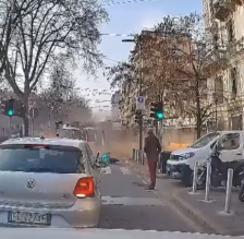 Ужас во Милано: Трамвај излета од шините и удри во зграда – едно лице загина, десетици повредени