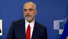 Рама прави чистка во Владата