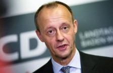 Мерц му пркоси на Трамп: Германија нема да ги укине санкциите за Русија заради евтина нафта