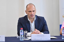 Филипче: Мицкоски ја води оваа држава како Али Баба и 40 разбојници