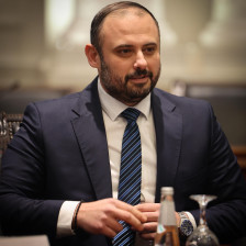 Ѓорѓиевскии: Левица, пак удривте статива