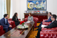 Сиљановска-Давкова: Членство во ЕУ според заслуги, а не преку билатерални уцени